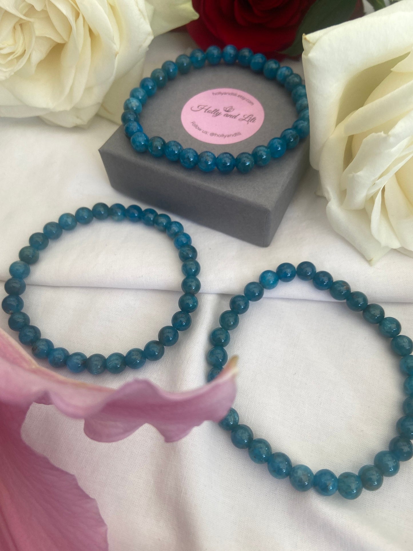 Apatite Crystal Gemstone Bracelet, Motivation Crystal, Ambition Gemstone, Confidence Bracelet, Self Confidence, Healing Bones Bracelets