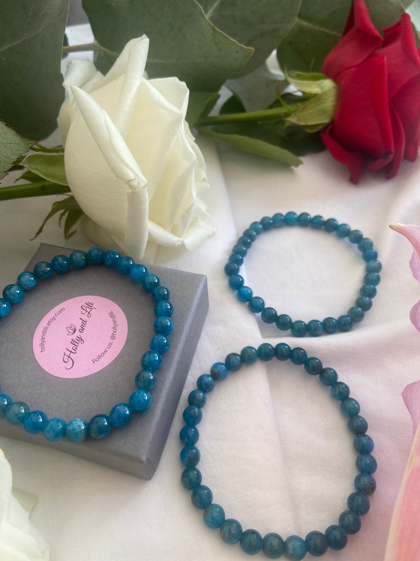 Apatite Crystal Gemstone Bracelet, Motivation Crystal, Ambition Gemstone, Confidence Bracelet, Self Confidence, Healing Bones Bracelets