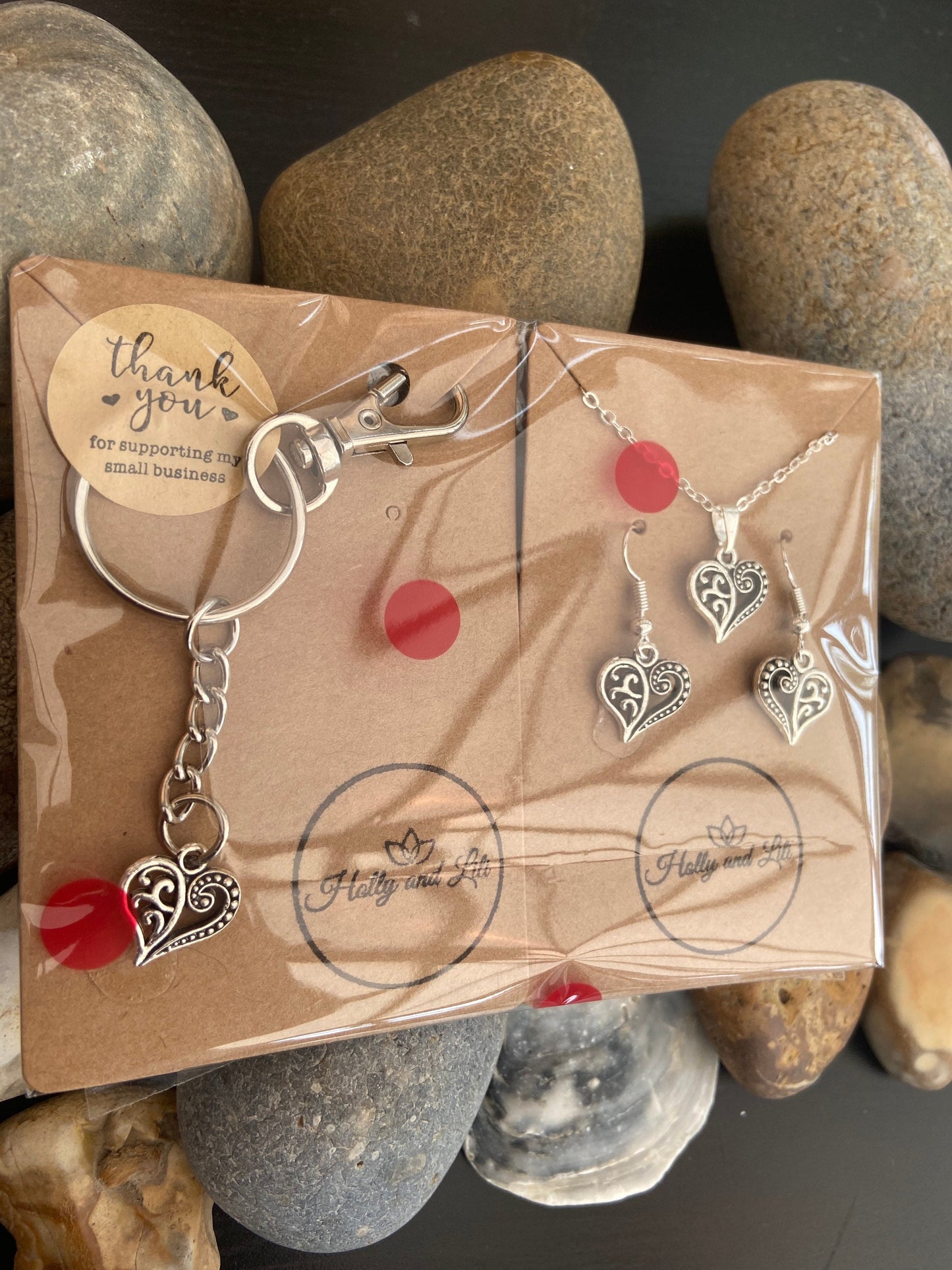 Love Heart - 3 piece Jewellery set Love Someone - From Holly And Lili...