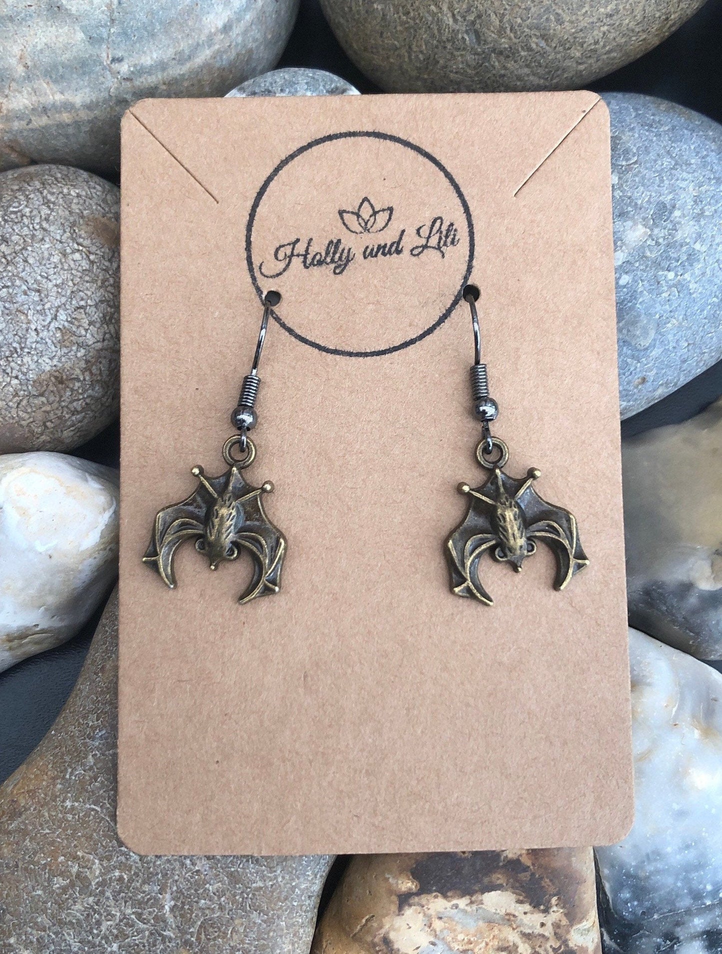 Bat Halloween earrings - From Hollyandlili...