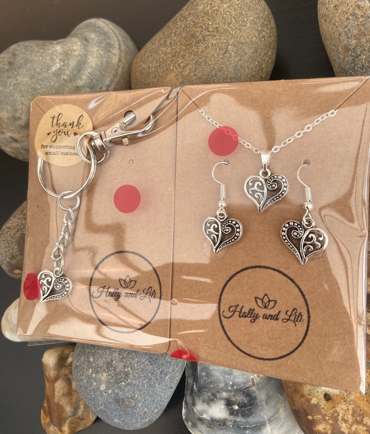 Love Heart - 3 piece Jewellery set Love Someone - From Holly And Lili...