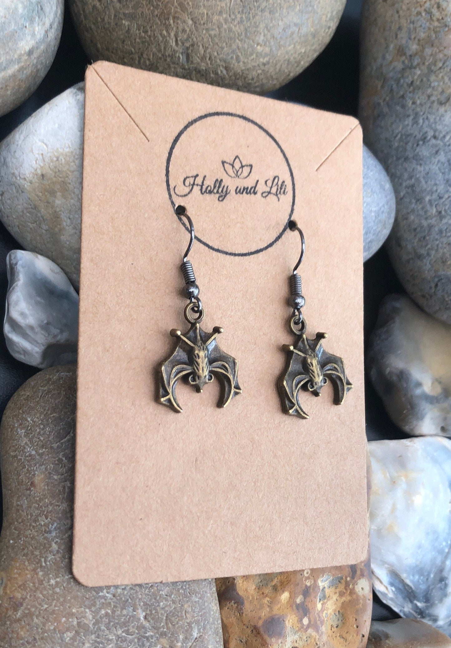 Bat Halloween earrings - From Hollyandlili...