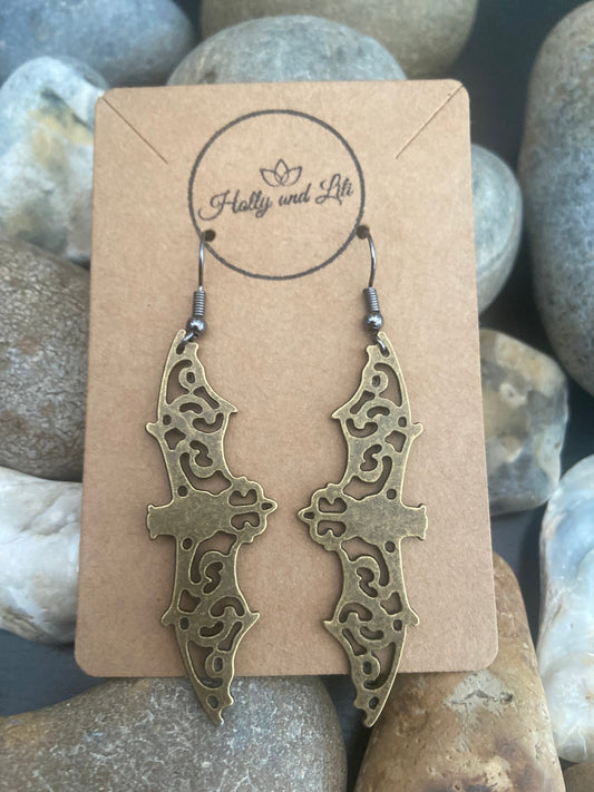 Large Bats Halloween Style Earrings - From Holly And Lili...