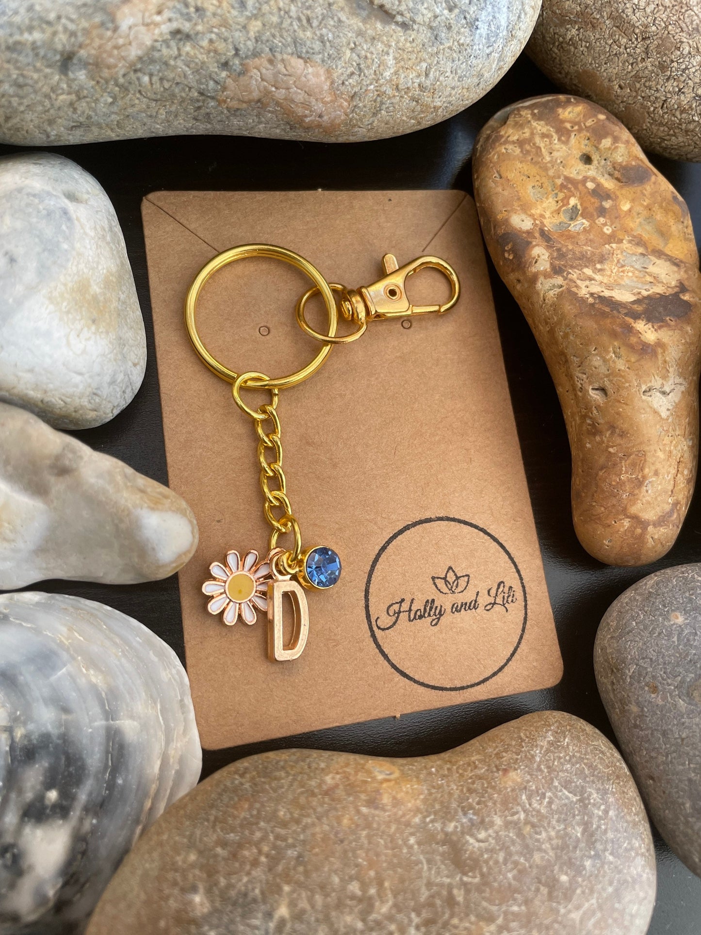 Daisy Flower Style Personalised Gold Keyring, Daisie Keycchain, Alphabet Initials, Birthstone Charm, Initials Keyring, Flower Zipper Chain