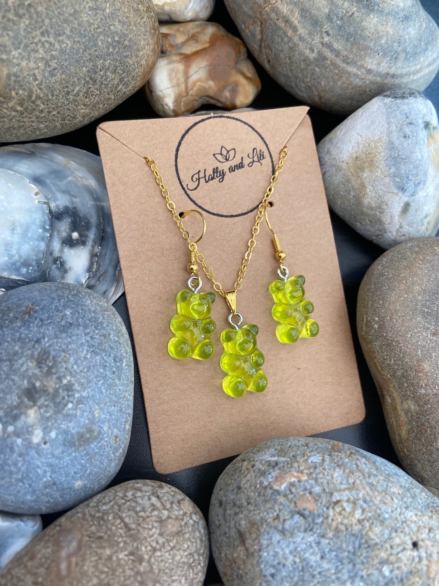 Gummy Bear Novelty Necklace & Earring Set in Green, Gummy Bear Necklace, Bear Earrings, Teddy Bear Jewellery set, Gummy Bear Gift set 4 BFF