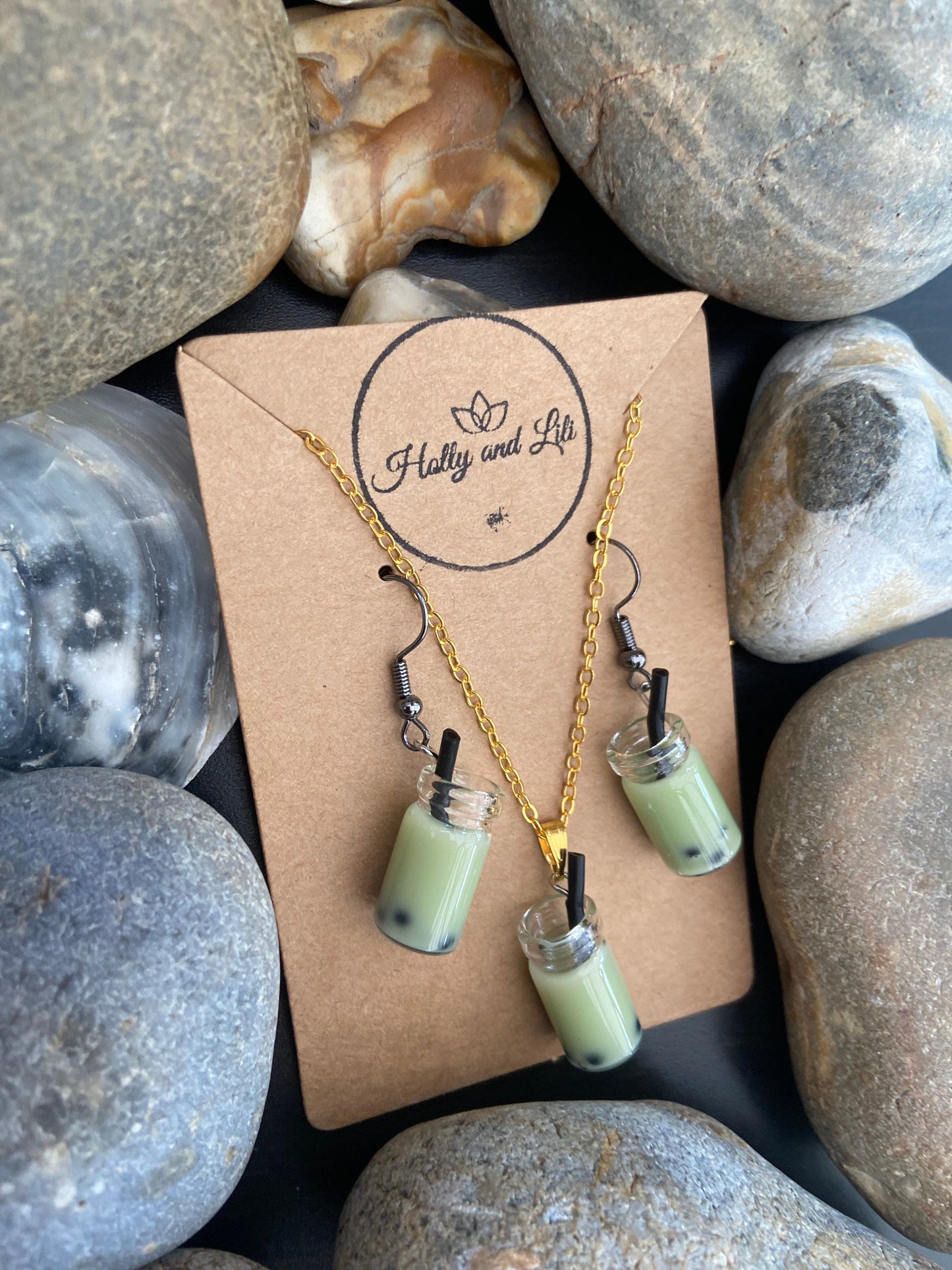 Bubble Tea Novelty Necklace & Earring Light green colour Set - Light Green Bubble Tea, Boba Tea Necklace, Bubble Tea Earrings, Boba Set, BFF