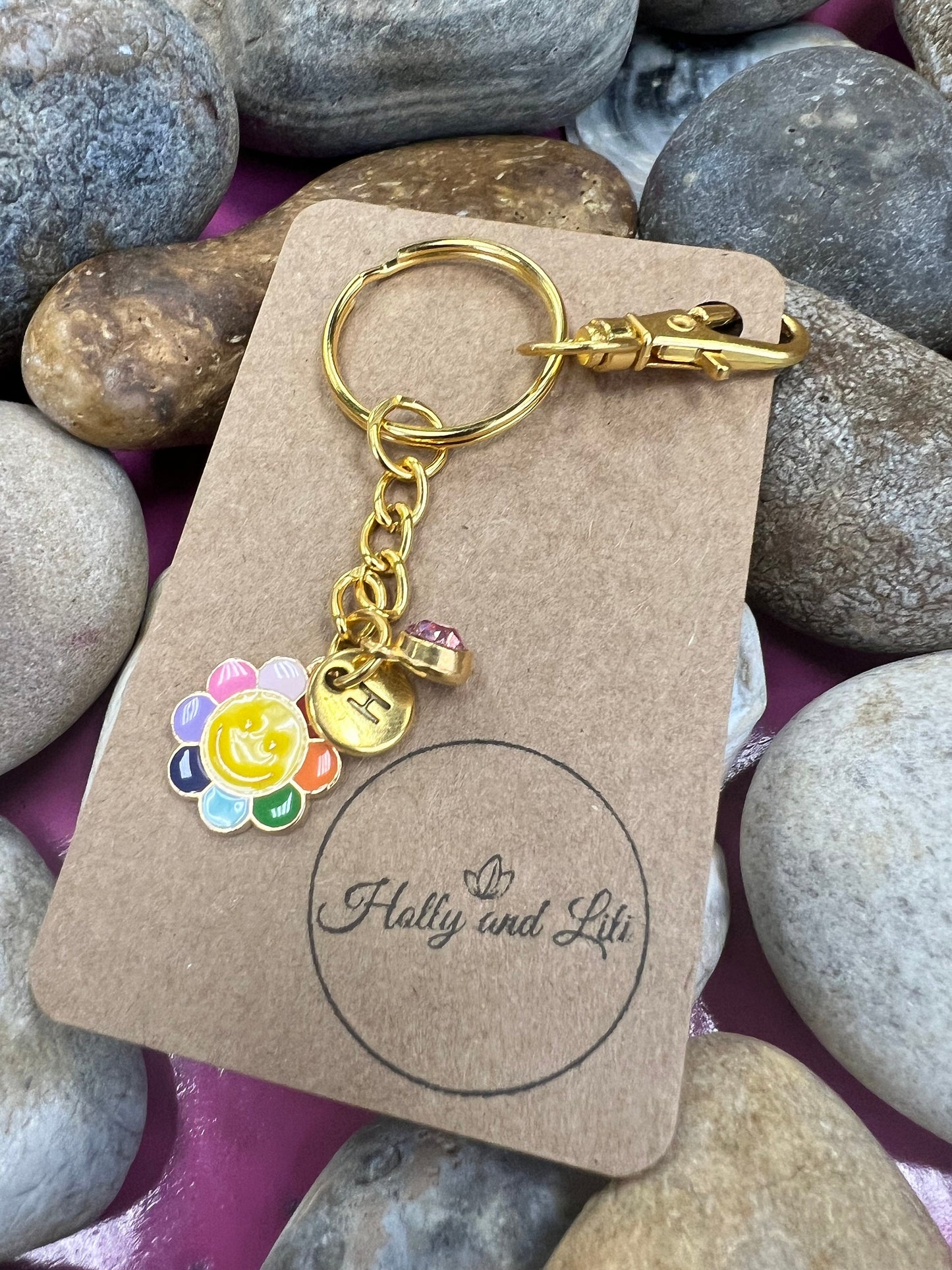 Daisy Happy Face Flower Style Personalised Gold Keyring, Daisie, Alphabet Initials, Birthstone Charm, Initials Keyring, Flower Zipper Chain